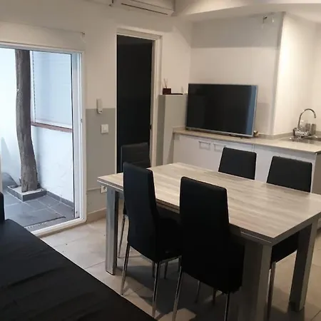 Cozy With Terrace Ariqus * L’Hospitalet de Llobregat